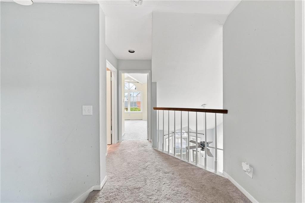 Condominium at 626 Smithfield Road UNIT 604, North Providence, photo 22 of 32