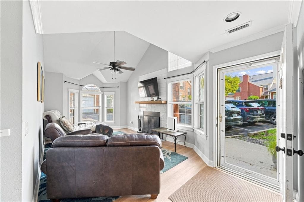 Condominium at 626 Smithfield Road UNIT 604, North Providence, photo 7 of 32