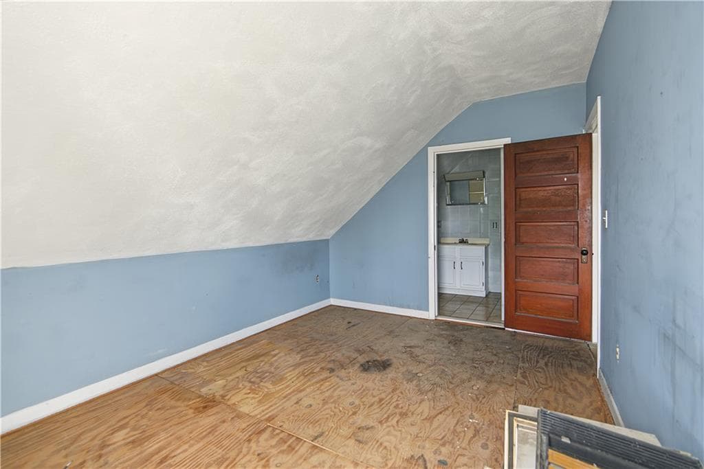 Multi Family at 115 Woodward Road, Providence, photo 28 of 29