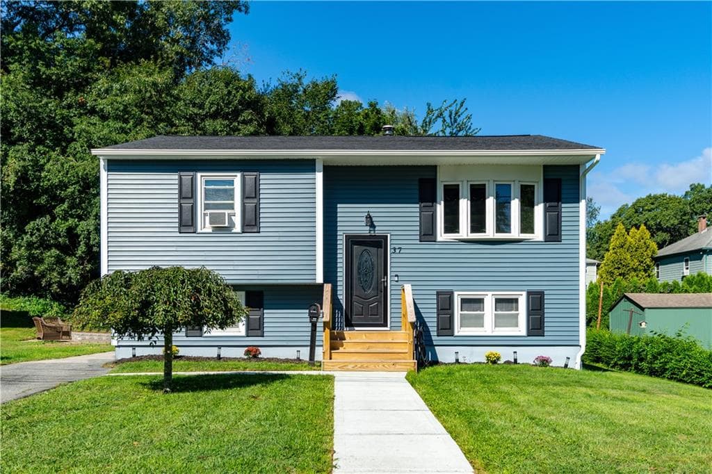 37 Revere Avenue