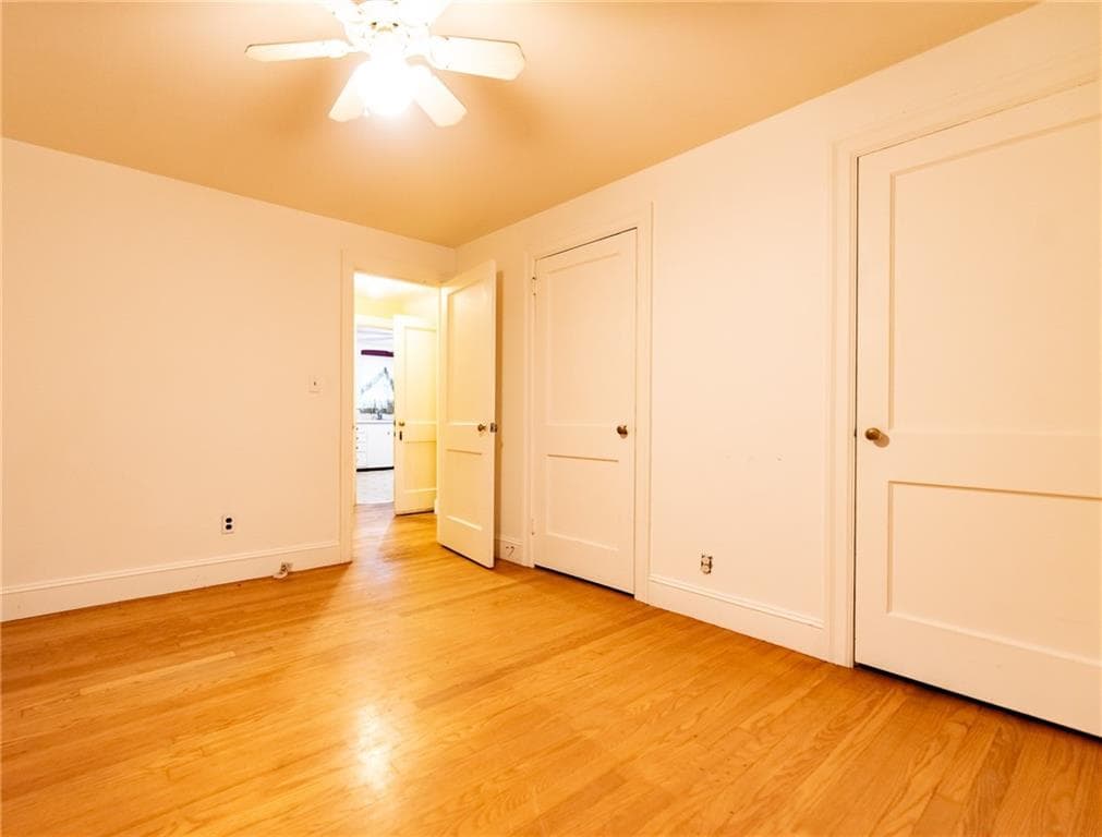 Single Family Residence at 28 Hayward Road, Warwick, photo 15 of 27