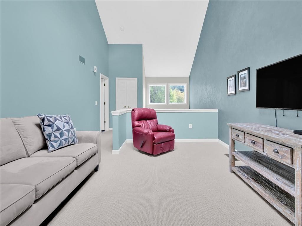 Condominium at 141 Pine Glen Drive, East Greenwich, photo 23 of 32