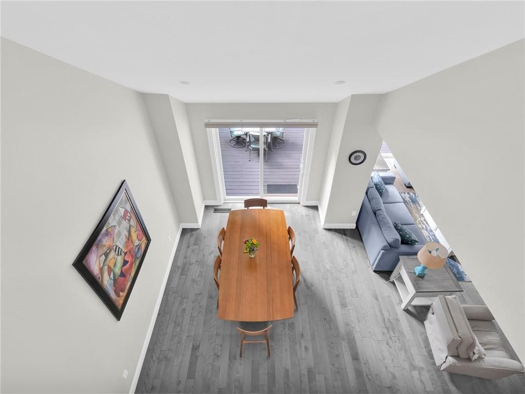 Condominium at 141 Pine Glen Drive, East Greenwich, photo 20 of 32