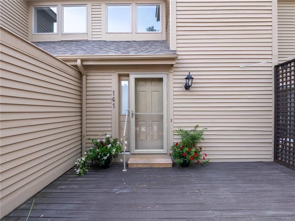 Condominium at 141 Pine Glen Drive, East Greenwich, photo 31 of 32