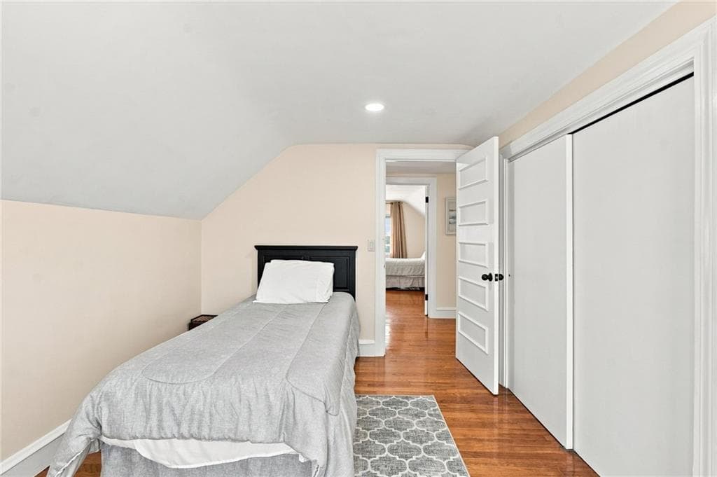 Single Family Residence at 71 Petteys Avenue, Providence, photo 23 of 46