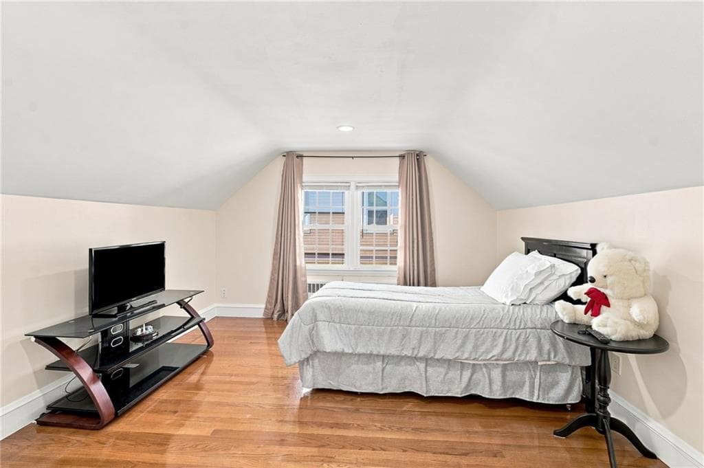 Single Family Residence at 71 Petteys Avenue, Providence, photo 27 of 46