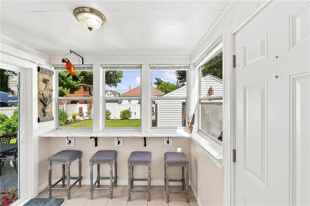 Single Family Residence at 71 Petteys Avenue, Providence, photo 10 of 46