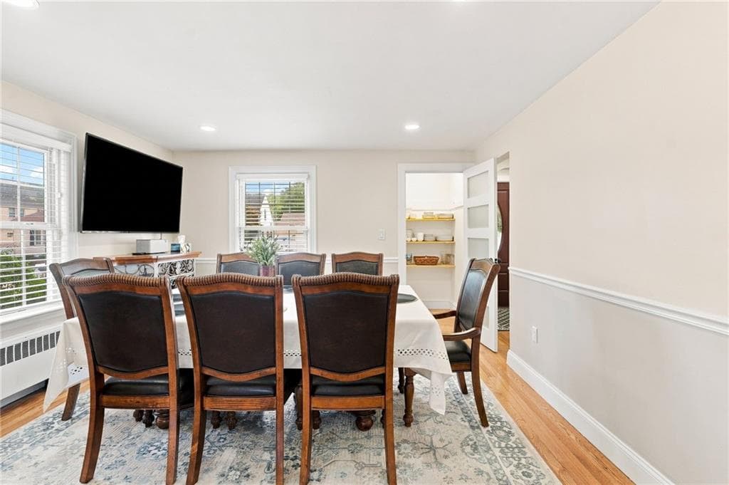 Single Family Residence at 71 Petteys Avenue, Providence, photo 18 of 46
