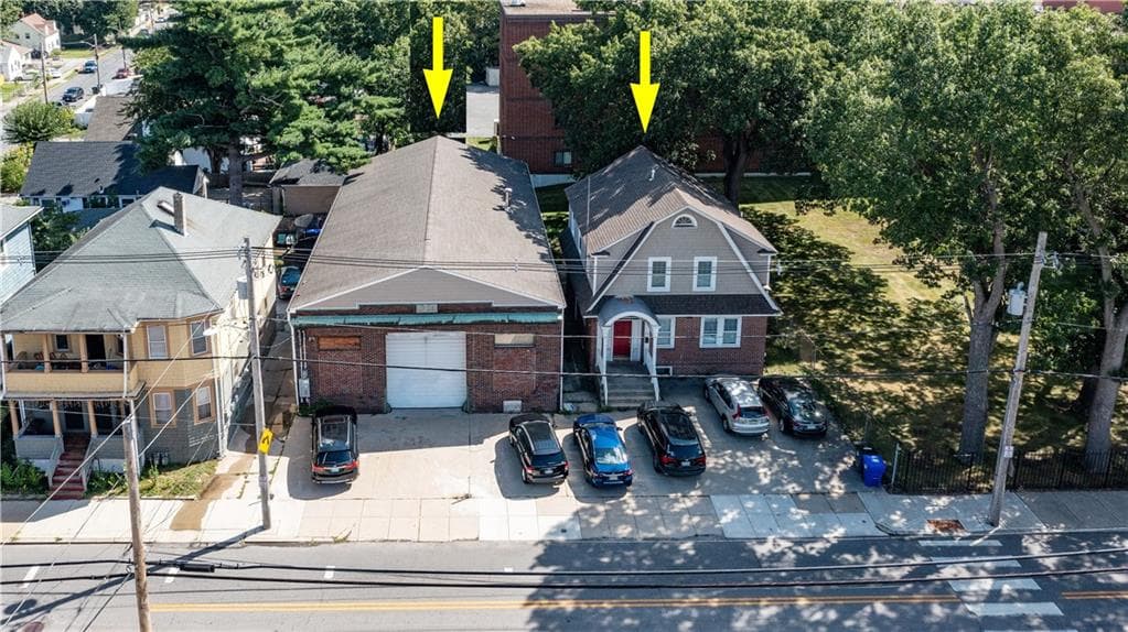 Commercial at 457 461 Douglas Avenue, Providence, photo 2 of 31