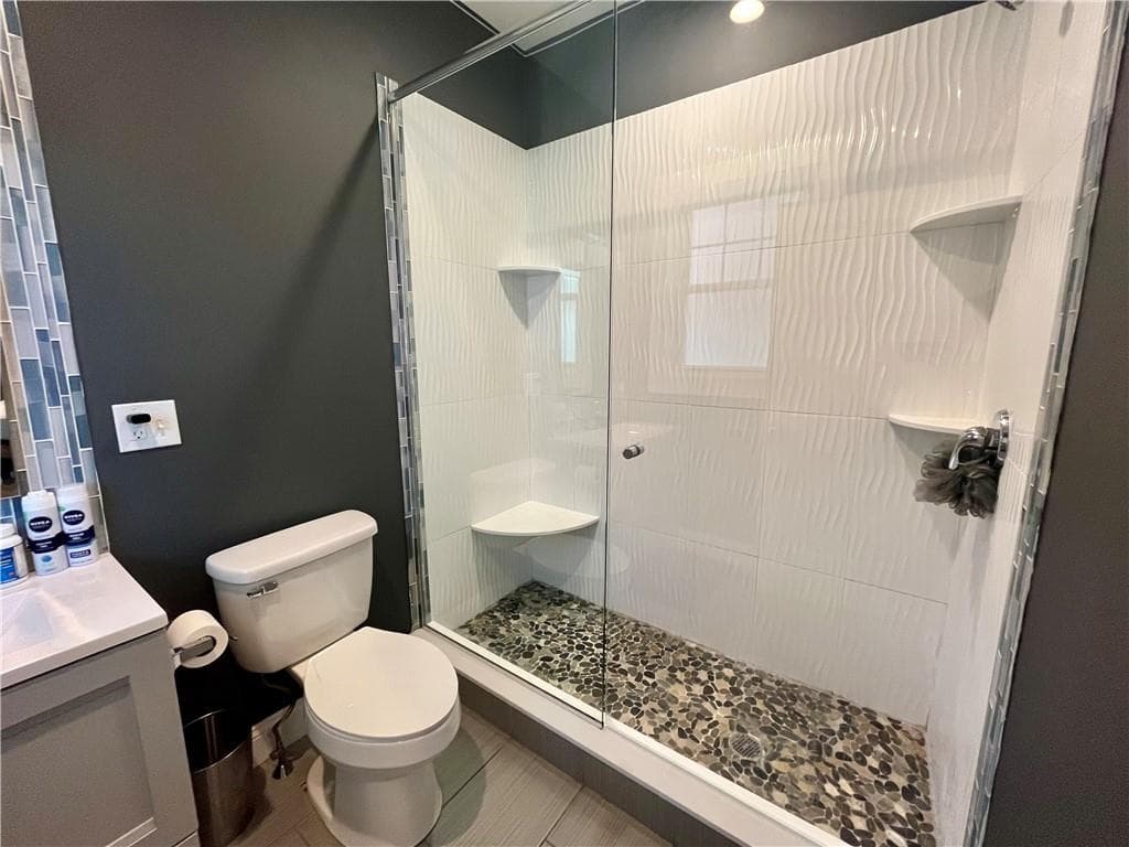 Commercial at 457 461 Douglas Avenue, Providence, photo 26 of 31