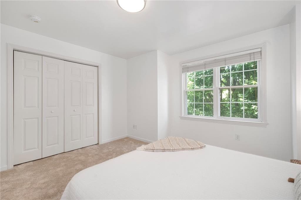 Condominium at 4 Unity Street, Pawtucket, photo 26 of 32