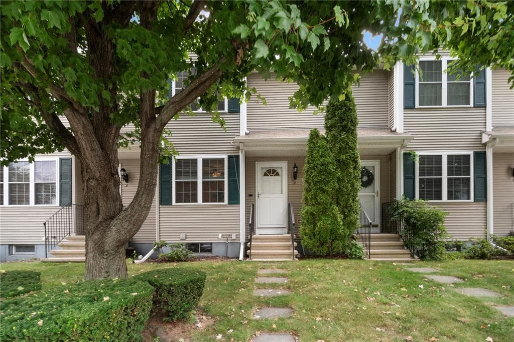 4 Unity Street