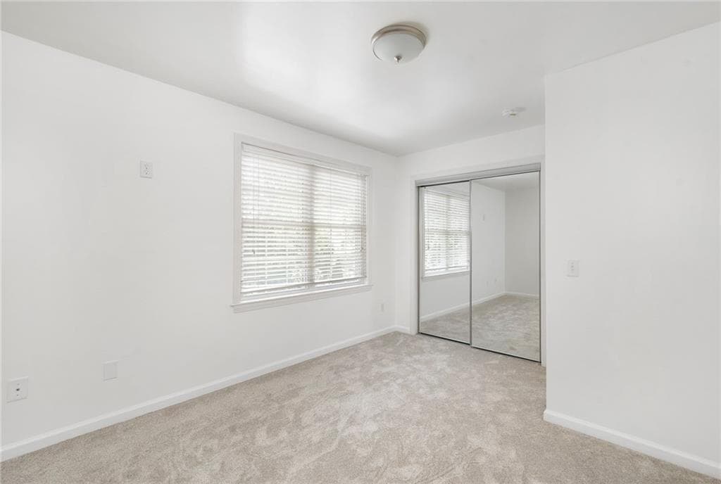 Condominium at 4 Unity Street, Pawtucket, photo 20 of 32