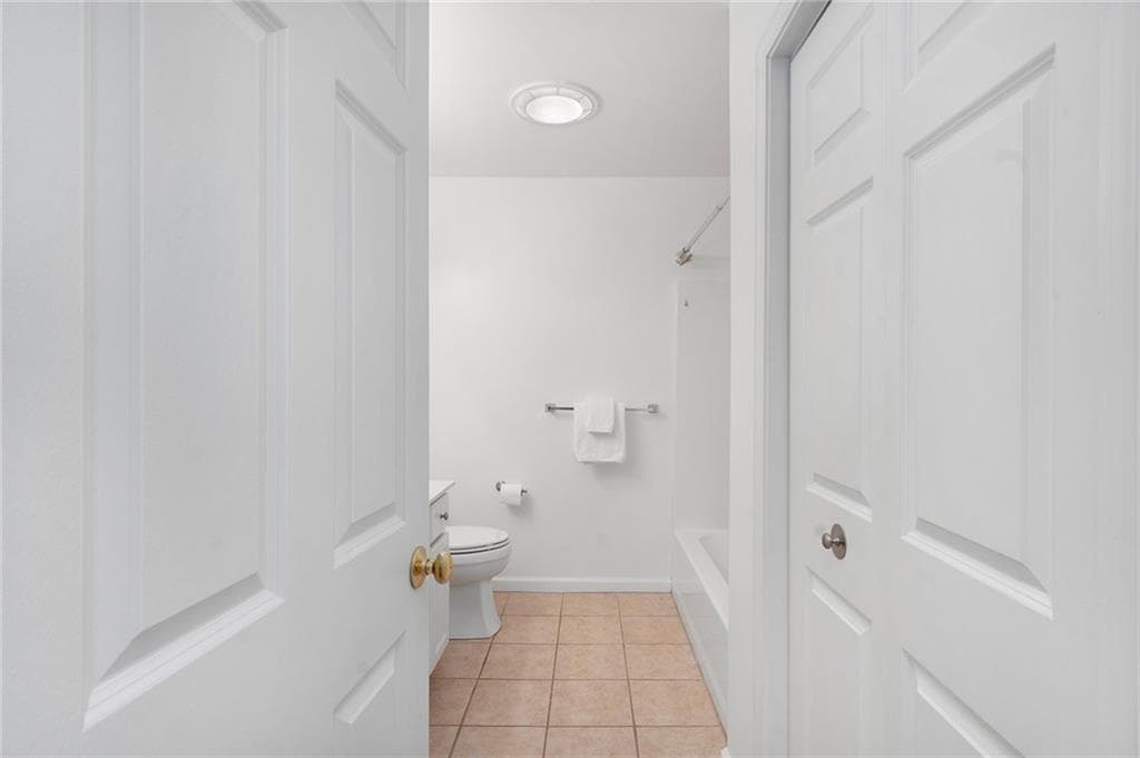 Condominium at 4 Unity Street, Pawtucket, photo 21 of 32