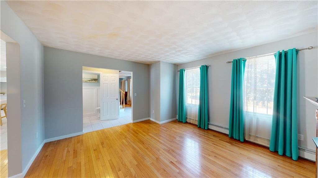 Single Family Residence at 10 Kiley Way, Coventry, photo 13 of 42