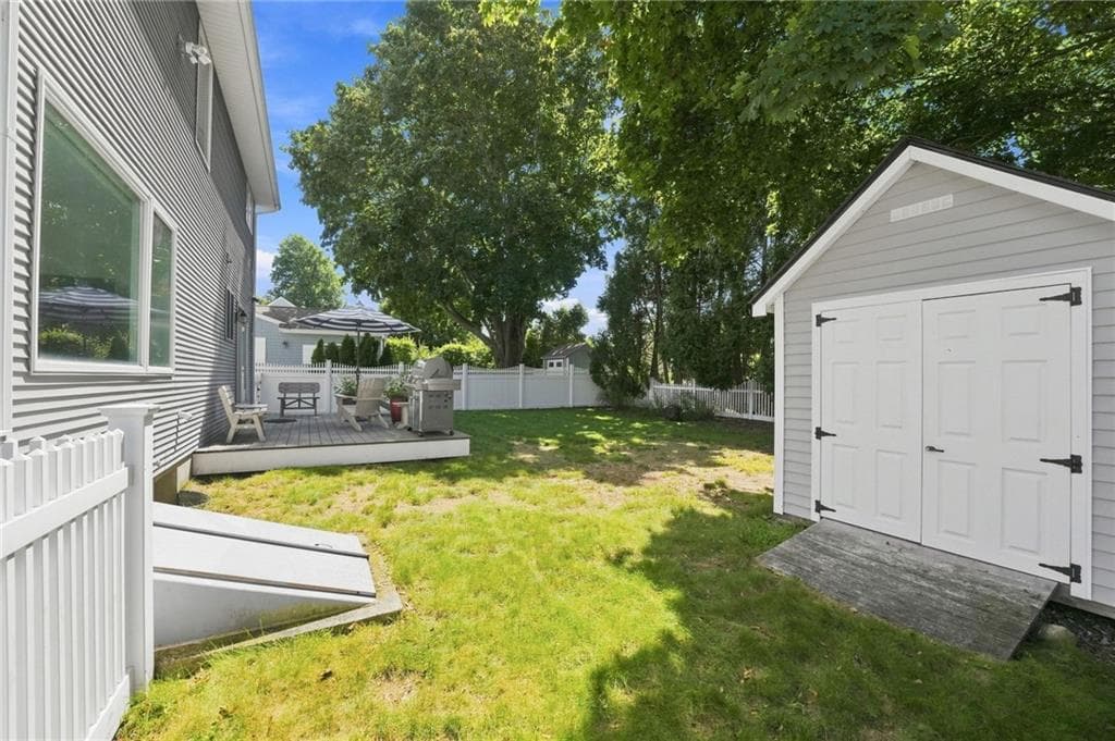 Single Family Residence at 39 Treasure Road, Narragansett, photo 32 of 33