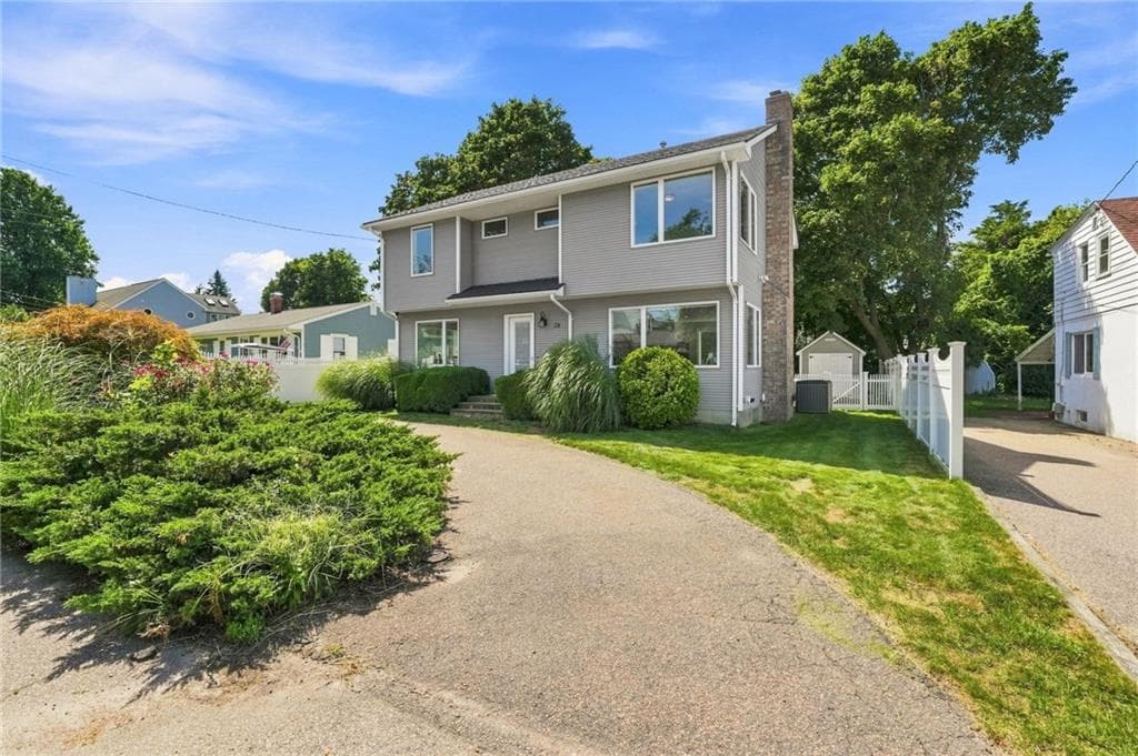 39 Treasure Road