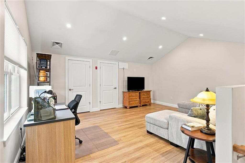 Condominium at 6 West Valley Circle, West Warwick, photo 36 of 45