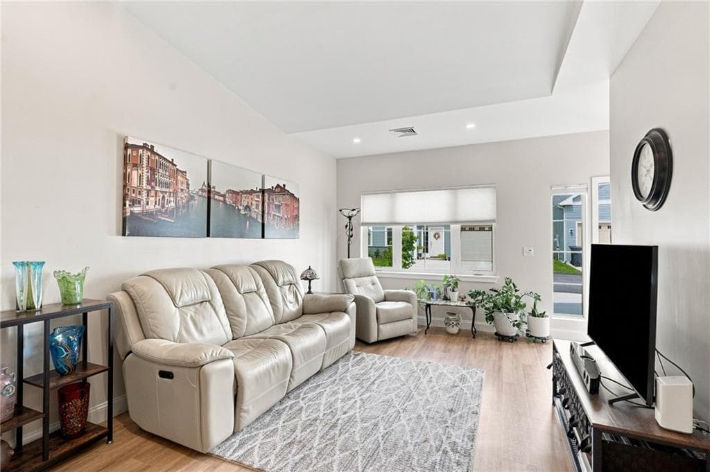 Condominium at 6 West Valley Circle, West Warwick, photo 11 of 45