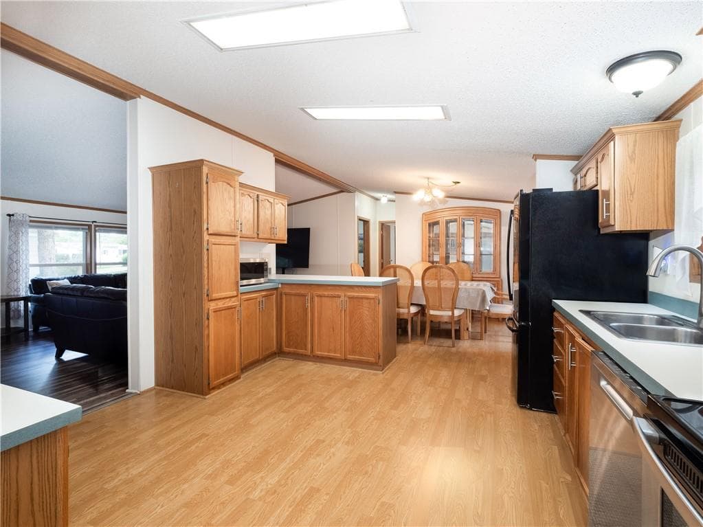 Single Family Residence at 5 Kelly Lane, Coventry, photo 5 of 33