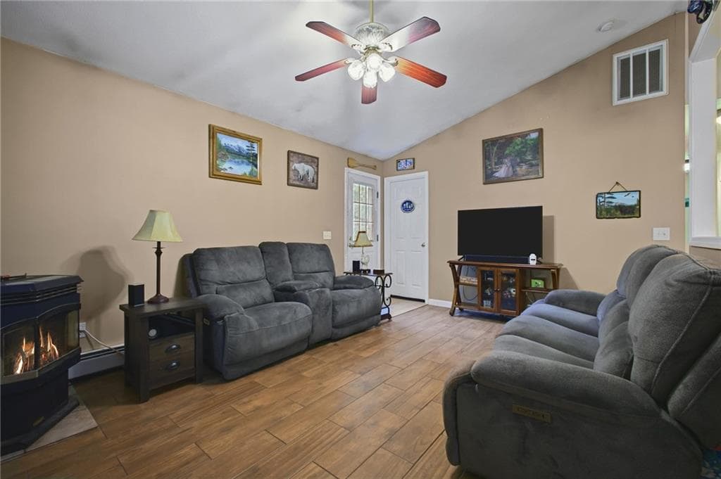 Single Family Residence at 163 Lake Washington Drive, Glocester, photo 12 of 50
