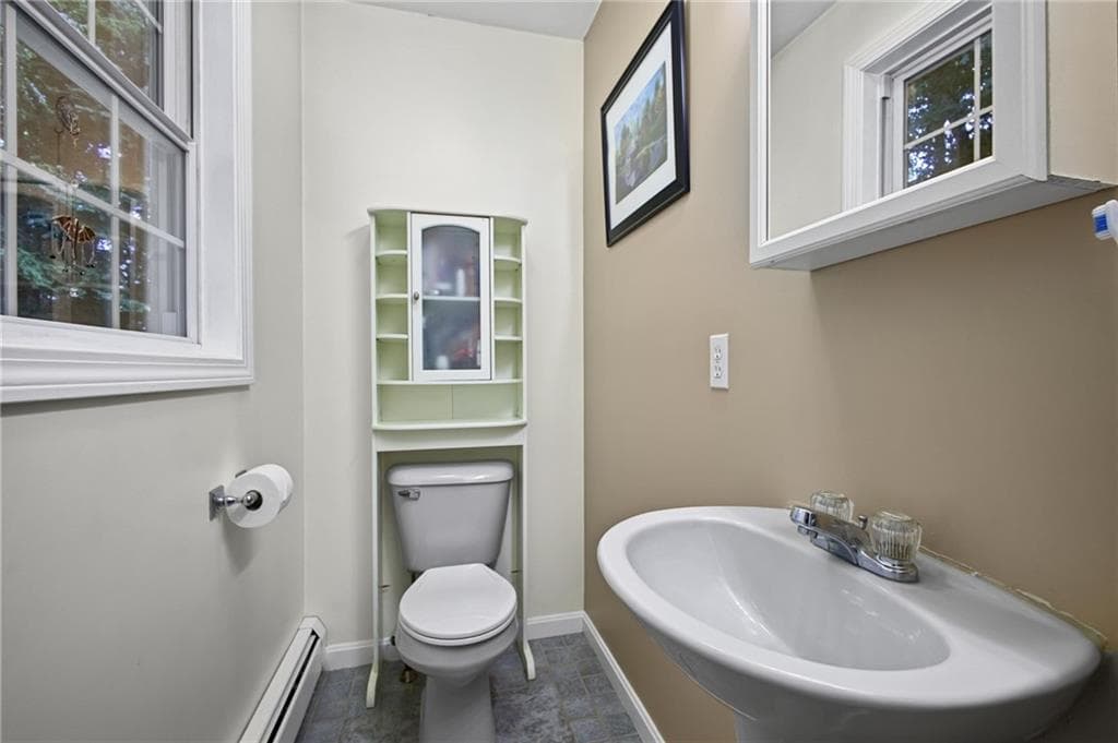 Single Family Residence at 163 Lake Washington Drive, Glocester, photo 19 of 50