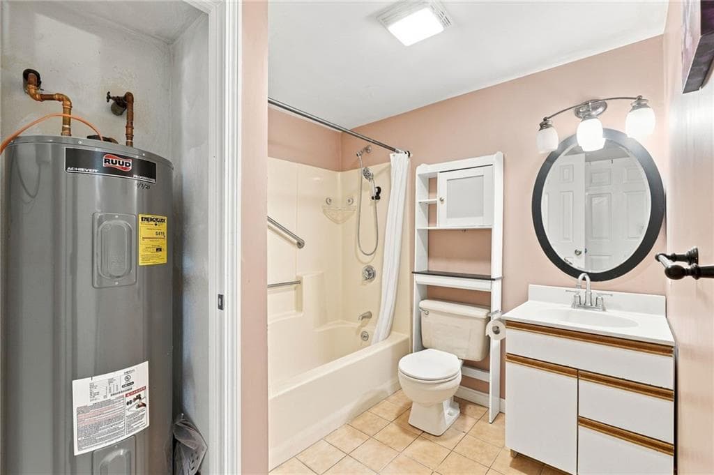 Condominium at 200 Woodlawn Avenue UNIT 111, North Providence, photo 17 of 30