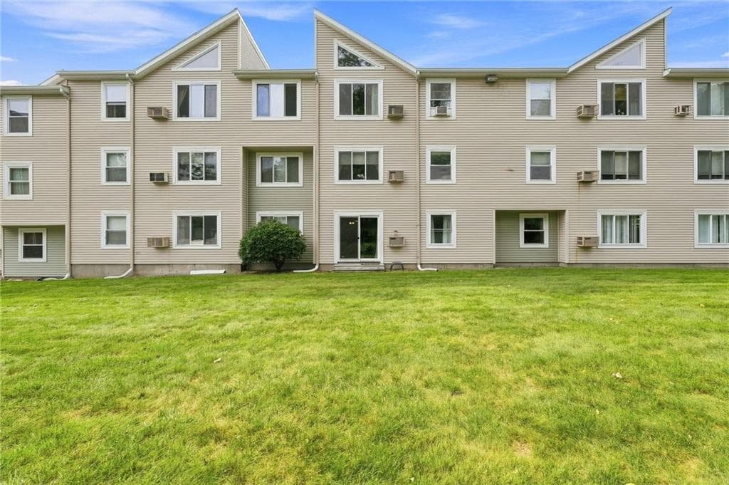 200 Woodlawn Avenue UNIT 111