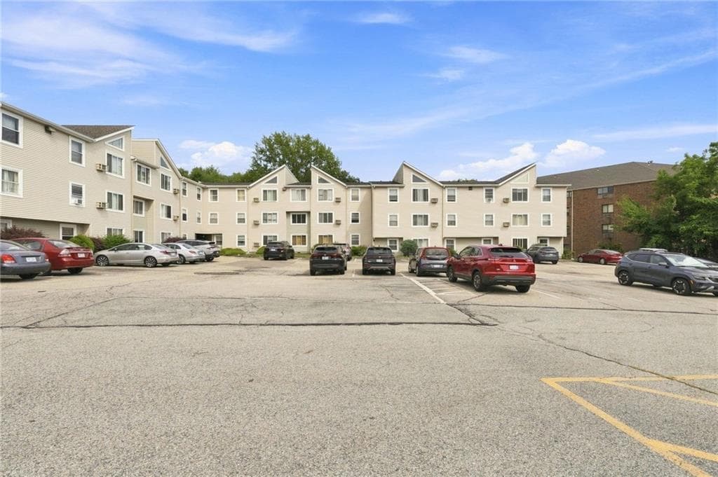 Condominium at 200 Woodlawn Avenue UNIT 111, North Providence, photo 20 of 30