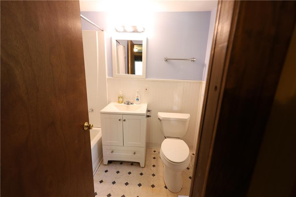 Single Family Residence at 77 Winter Street, South Kingstown, photo 12 of 17