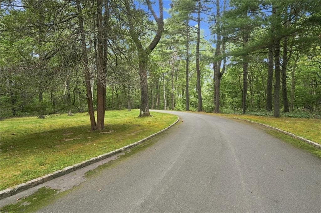 Single Family Residence at 275 Forge Road, North Kingstown, photo 3 of 43