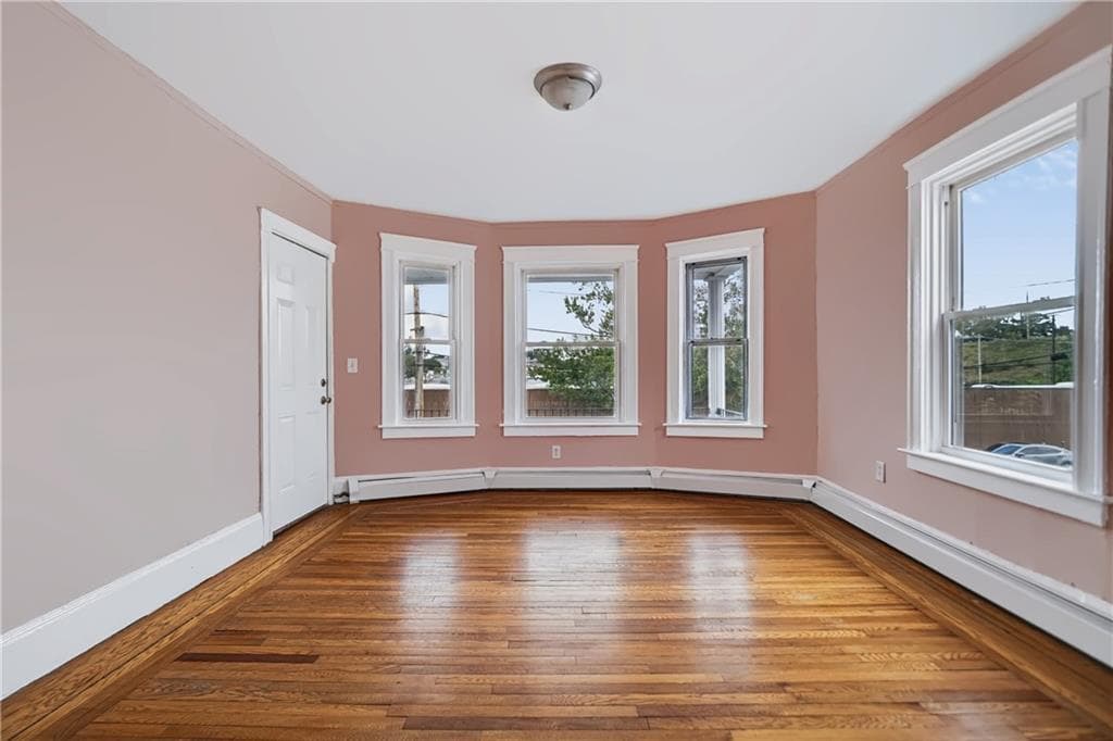 Multi Family at 25 Longfellow Terrace, Providence, photo 14 of 27
