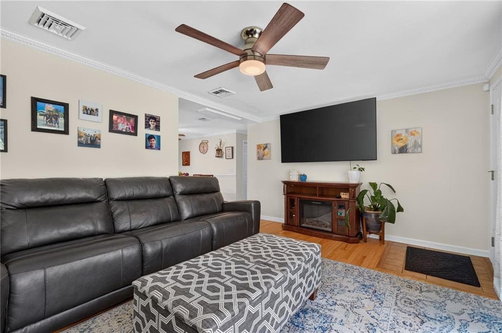 Single Family Residence at 797 Joslin Road, Burrillville, photo 6 of 50