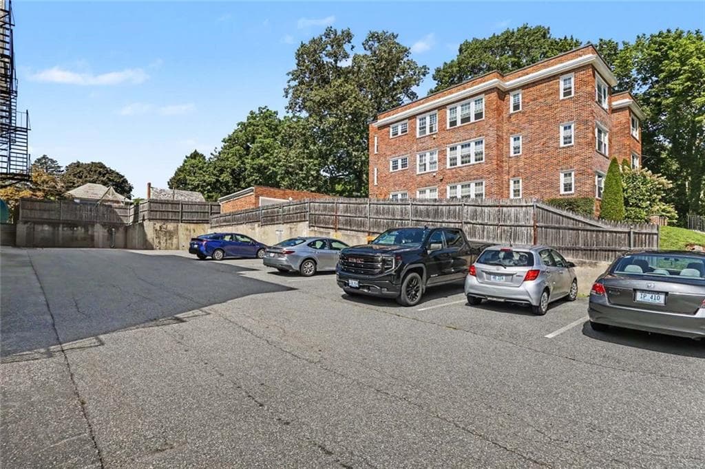 Condominium at 242 President Avenue UNIT 7, Providence, photo 40 of 42