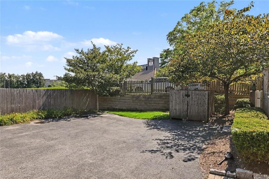 Condominium at 44 Taft Avenue, Providence, photo 47 of 48