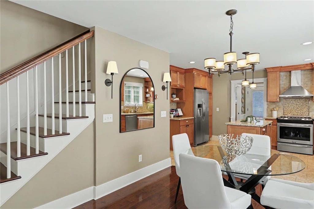 Condominium at 44 Taft Avenue, Providence, photo 8 of 48