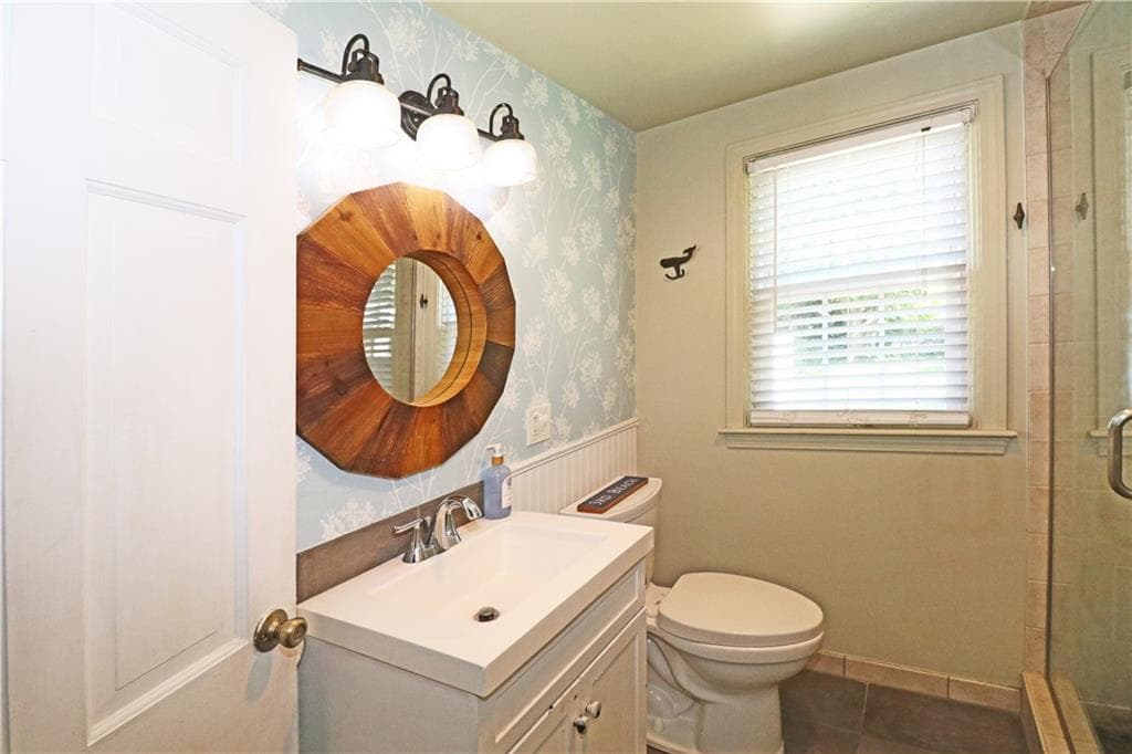 Single Family Residence at 5 North Drive, Middletown, photo 28 of 48