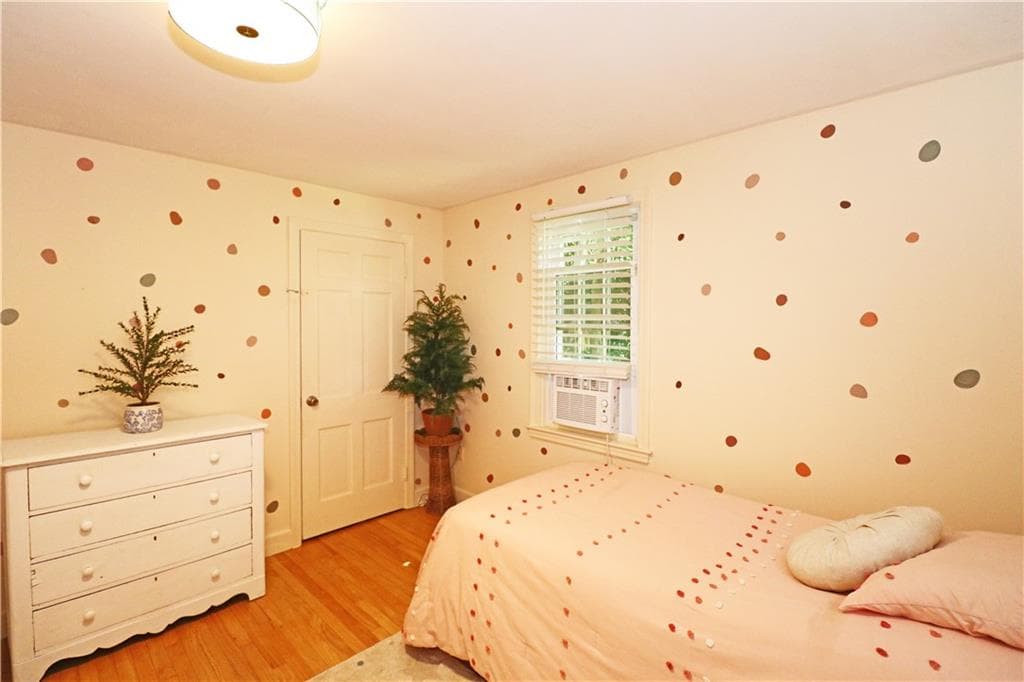 Single Family Residence at 5 North Drive, Middletown, photo 24 of 48