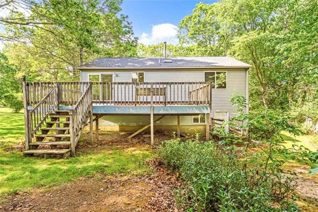 Single Family Residence at 107 Huckleberry Road, North Kingstown, photo 23 of 29