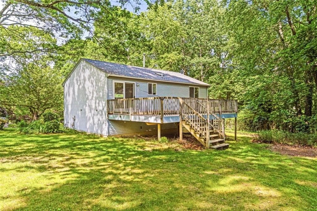 Single Family Residence at 107 Huckleberry Road, North Kingstown, photo 24 of 29