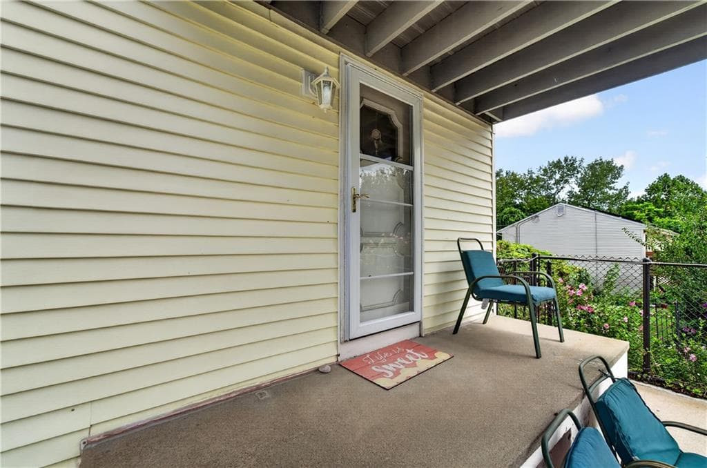 Single Family Residence at 4 Evans Street, Johnston, photo 41 of 42