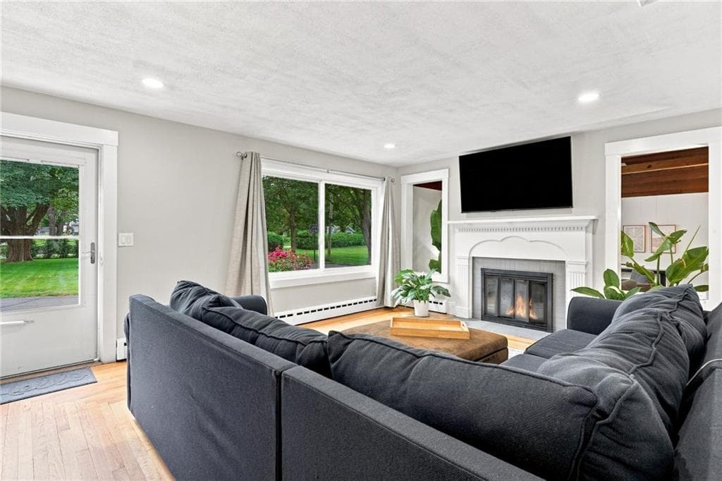 Single Family Residence at 110 Tower Hill Road, North Kingstown, photo 22 of 46