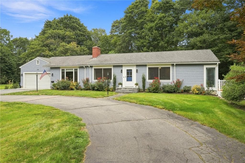 Single Family Residence at 110 Tower Hill Road, North Kingstown, photo 5 of 46