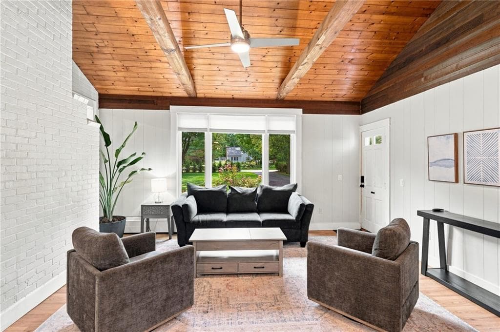 Single Family Residence at 110 Tower Hill Road, North Kingstown, photo 10 of 46