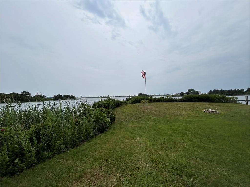 Single Family Residence at 12 Brightman Way, Westerly, photo 6 of 15