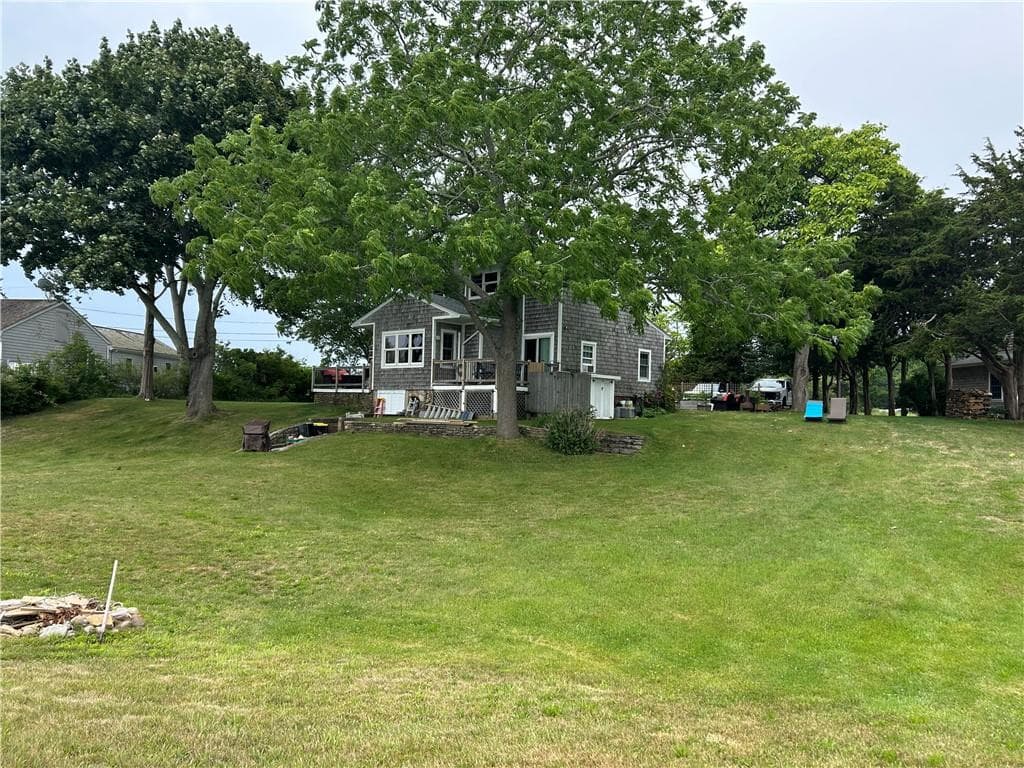 Single Family Residence at 12 Brightman Way, Westerly, photo 10 of 15