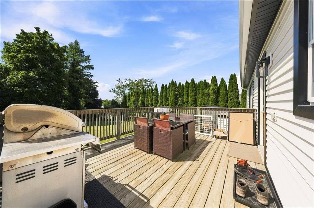 Single Family Residence at 185 Hilton Street, Tiverton, photo 10 of 47