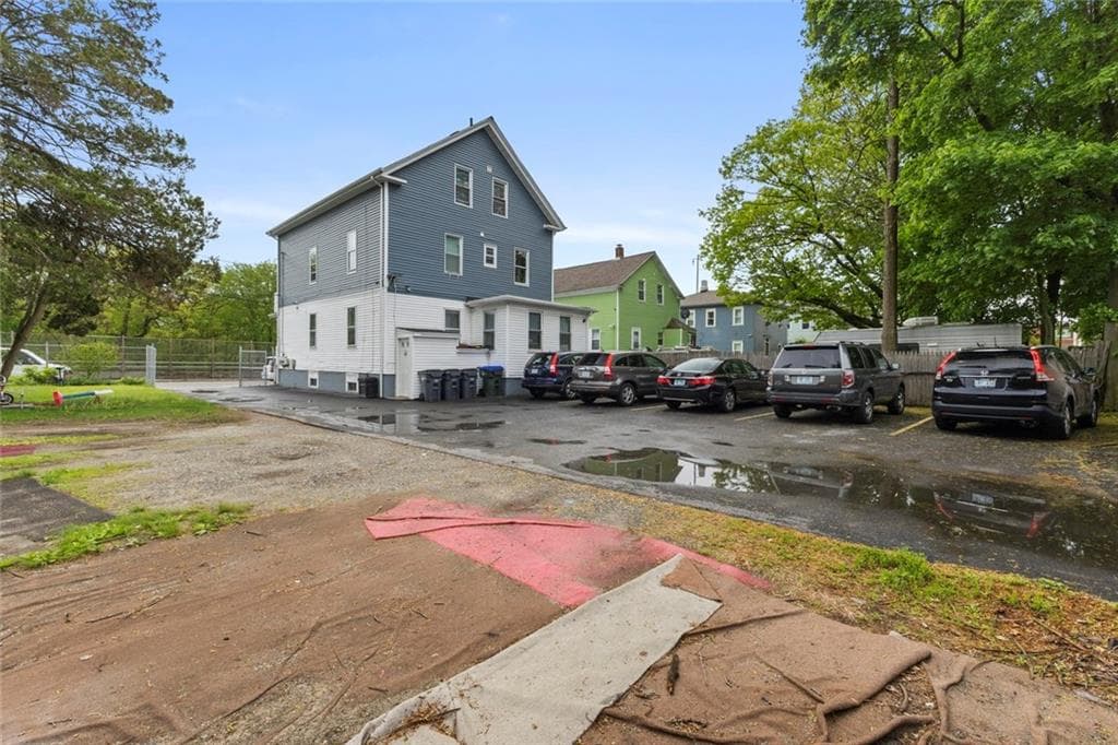Multi Family at 97 Detroit Avenue, Providence, photo 4 of 46