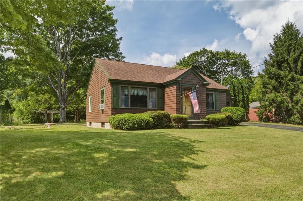 Single Family Residence at 880 Victory Highway, Burrillville, photo 2 of 34