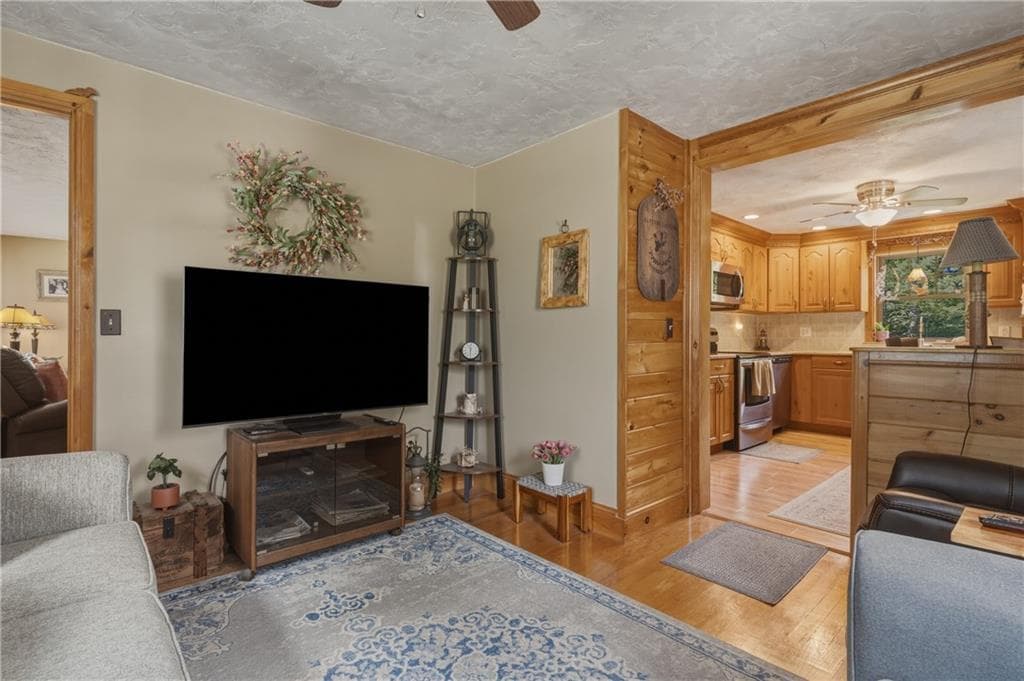 Single Family Residence at 880 Victory Highway, Burrillville, photo 13 of 34